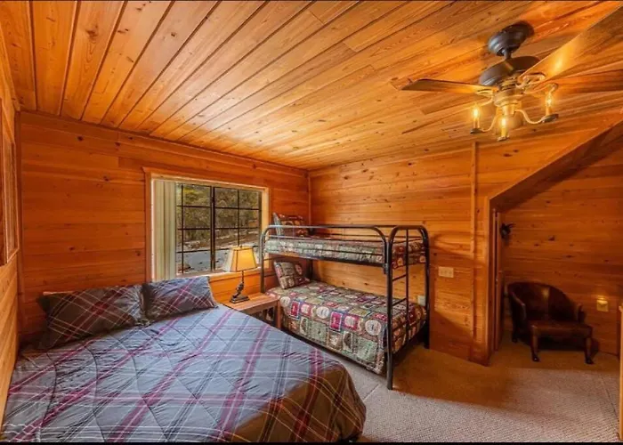 Cabin #1 Buffalo Herd -Pet Friendly - Sleeps 6 - Playground & Game Room