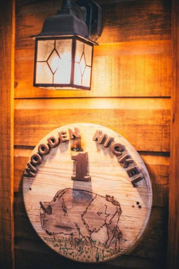 #1 Buffalo Herd -pet Friendly - Sleeps 6 - Playground & Game Chalet *